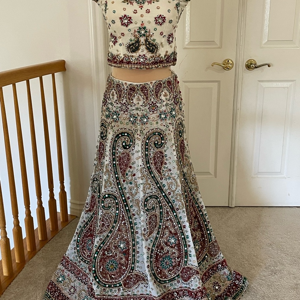 Embroidered Two-Piece Set - Picture 3 of 12